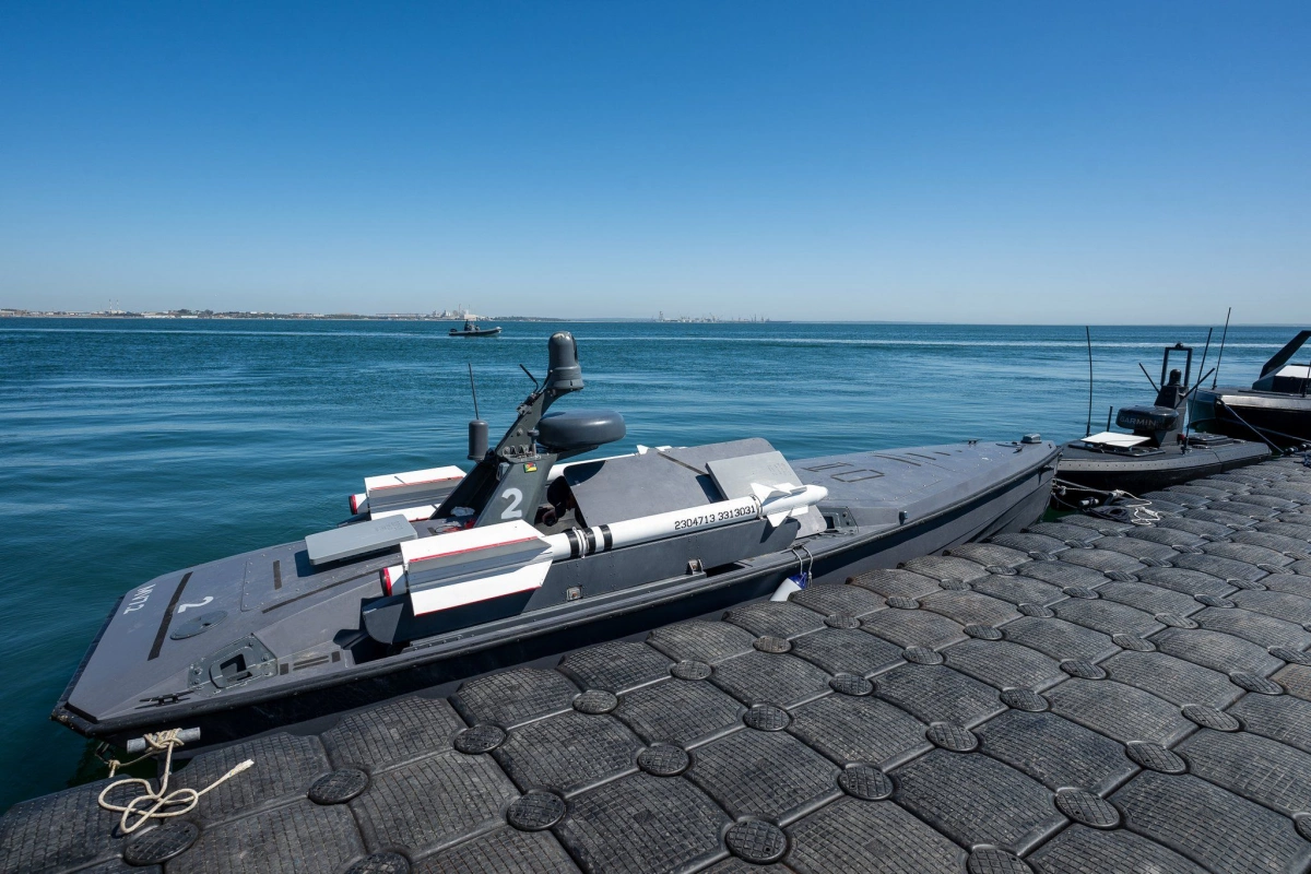 США запускають у виробництво морський дрон, схожий на український Magura V7: що відомо