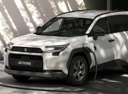 Новий кросовер Suzuki побудували на базі Toyota: фото та подробиці