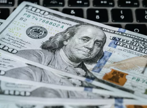 Долар по 45 чи 43? Економісти дали детальний прогноз курсу валют на 2026 рік.