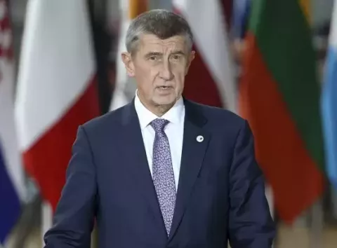 «З'явився і все зіпсував»: чеський прем'єр звинувачує Джонсона у зриві мирної угоди 2022 року