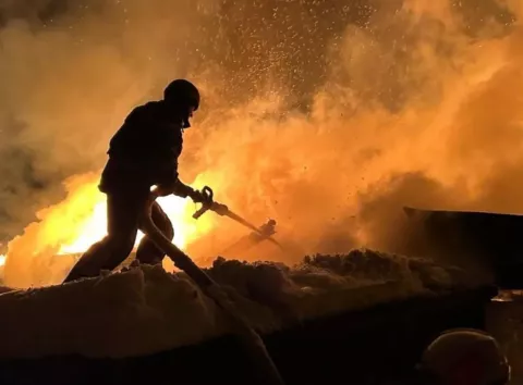 росія хоче знищити видобуток газу в Україні: обʼєкти %22Нафтогазу%22 під обстрілом другий день