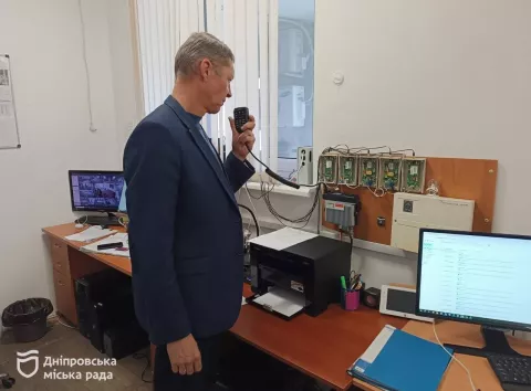Безперебійний зв’язок у кризових умовах: у Дніпрі провели навчання з використанням муніципальної цифрової системи радіозв’язку