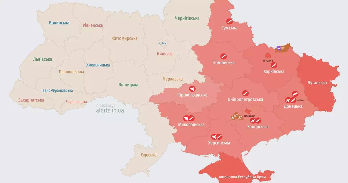 Ворог атакує Україну БпЛА: де є небезпека