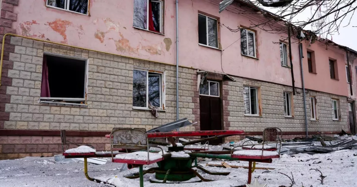 Війська РФ атакували Рівненщину й Хмельниччину: пошкоджені будинки та інфраструктура, є загиблий і поранені — фото