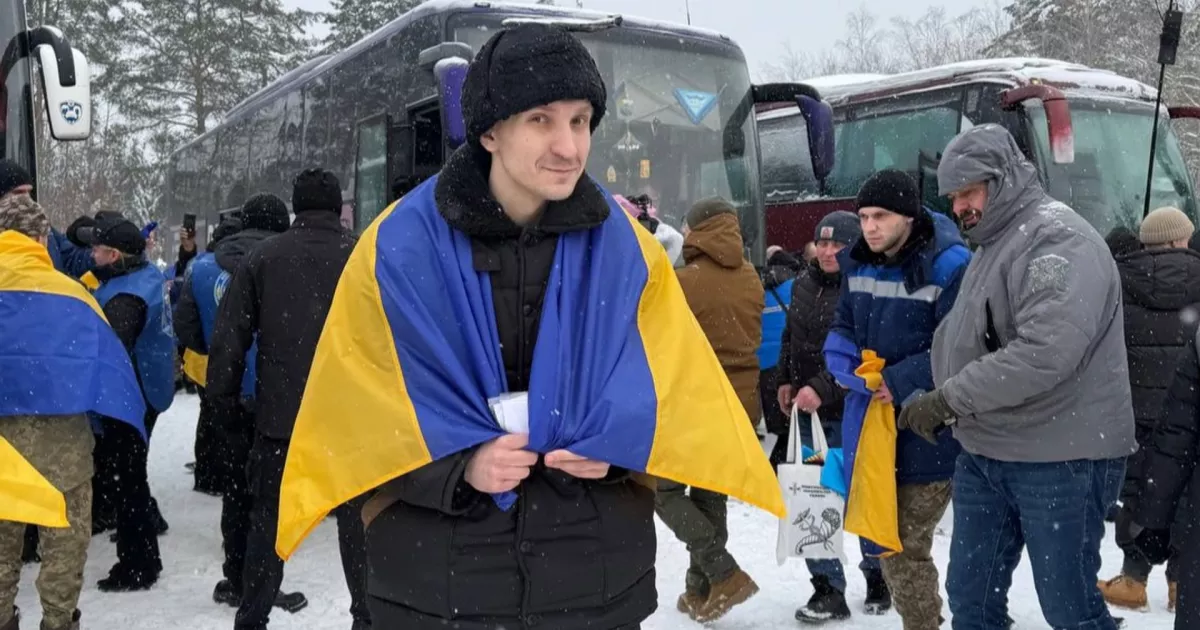 З полону повернувся оборонець Маріуполя Сергій Михайленко: РФ засудила його до довічного в Сибіру