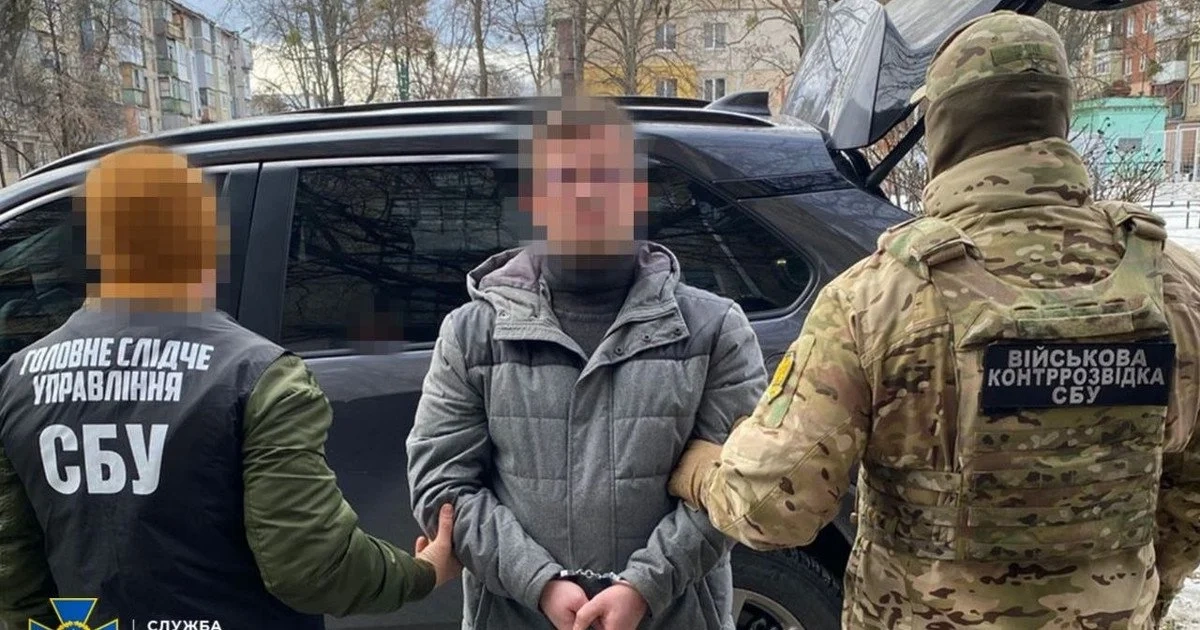 Спіймали на гарячому: СБУ нейтралізувала іноземного кілера, що планував убити високопосадовця ВМС