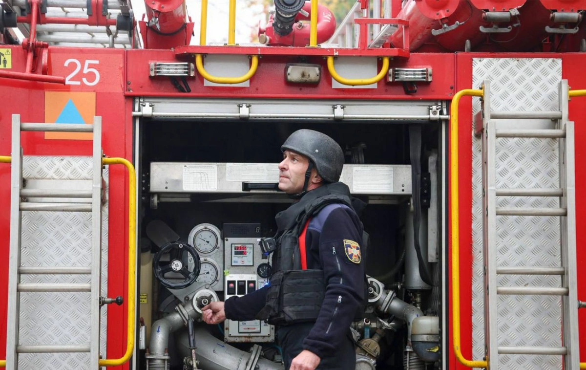 Двоє загиблих і 17 постраждалих: РФ атакувала ринок у Лозовій
