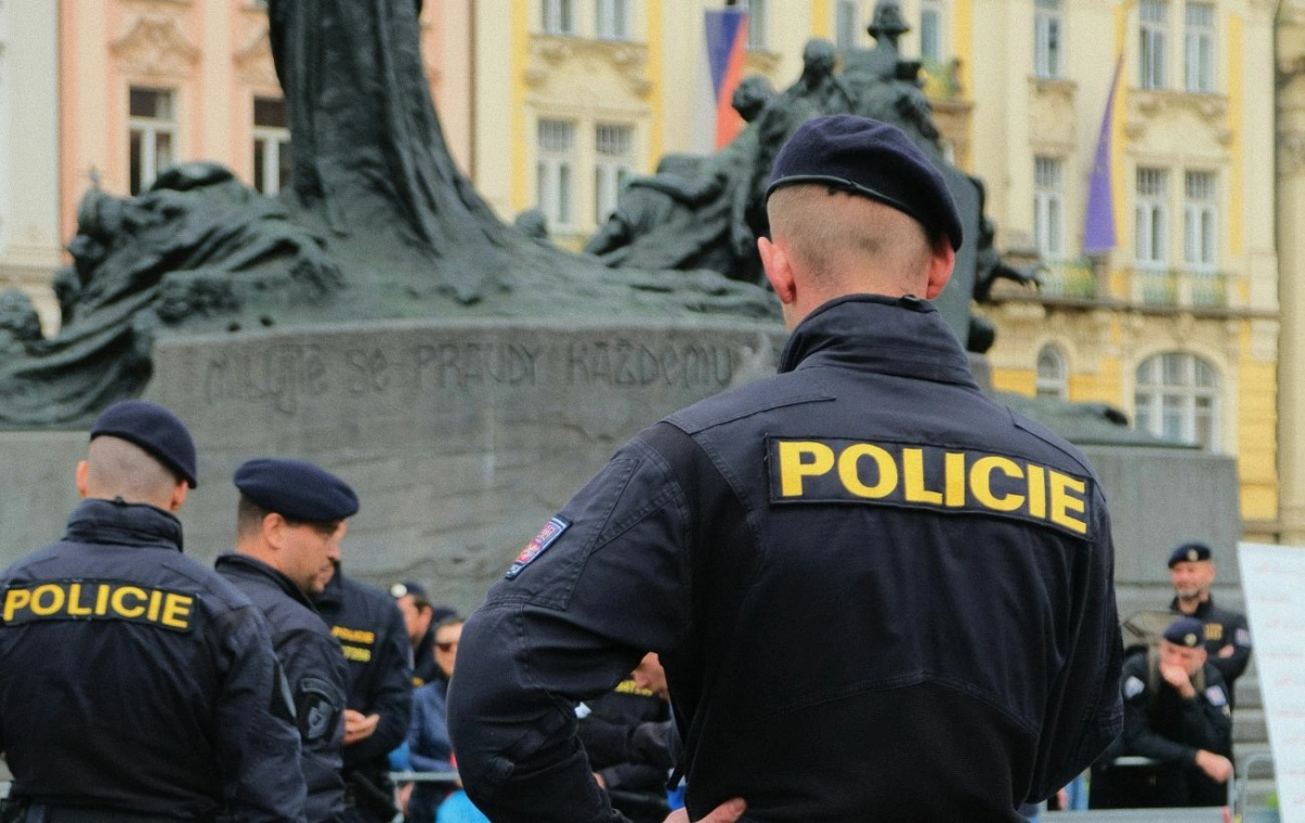 «Ви зайшли надто далеко»: у Празі протестували проти планів уряду