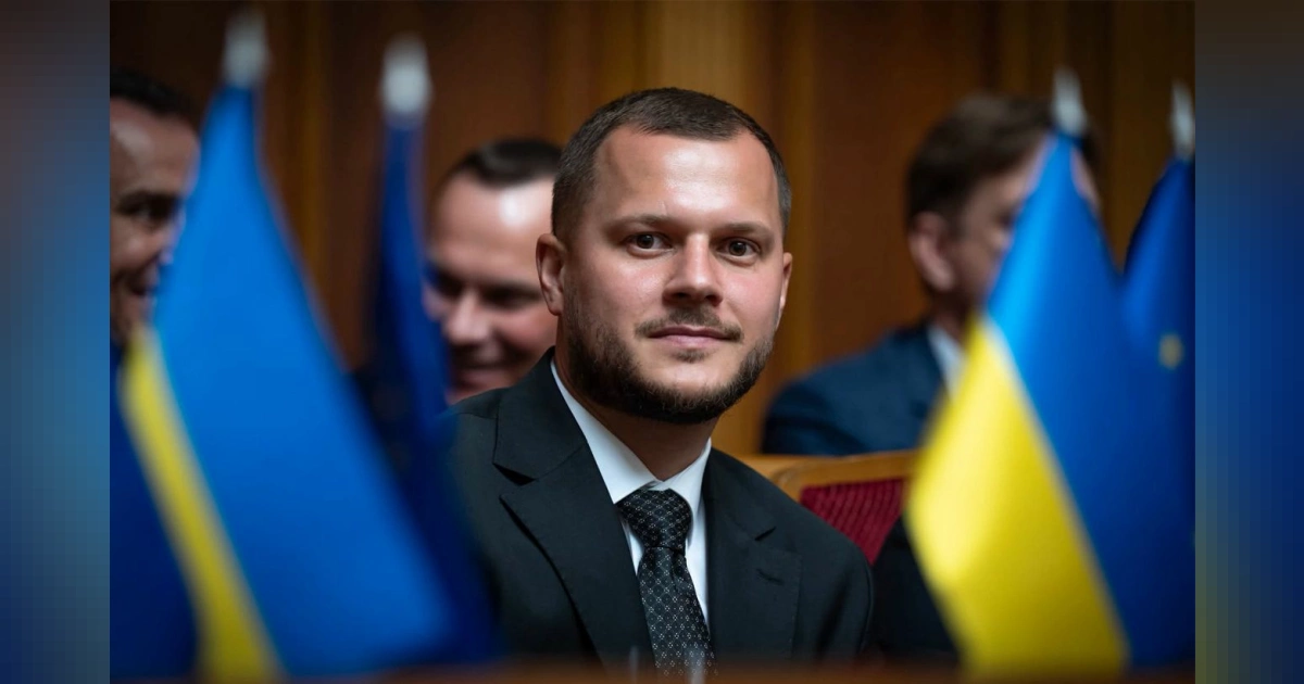 Поромні переправи через Дніпро: у Києві готують запуск