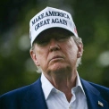 «Ви тупа»: Трамп облаяв журналістку CNN через питання про санкції проти РФ
