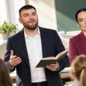 Радіодиктант-2026 читатимуть Даша Астаф’єва та переможець Global Teacher Prize Ukraine Артур Пройдаков