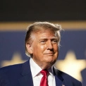 Трамп заявив, що Маск зняв обмеження Starlink для ЗСУ — про їхню розмову не сказав