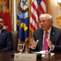 Трамп спростував переговори з Іраном: що насправді доручав Венсу