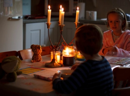 У частині областей України 25 жовтня вимикатимуть світло: графіки