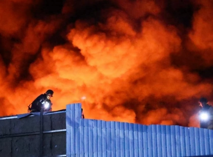 Росія атакувала підприємство під Харковом: спалахнула пожежа