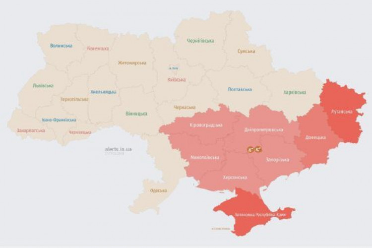 Майже половину України охопила повітряна тривога: перебувайте в укриттях (GlavPost)