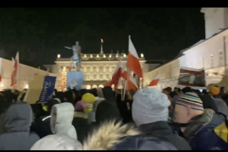 У Варшаві спалахнули протести: що сталося (GlavPost)