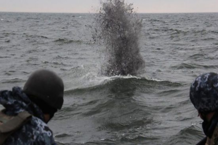 Спецоперація "Цитадель": у Чорному морі ССО підірвали важливий об’єкт РФ (відео) (GlavPost)