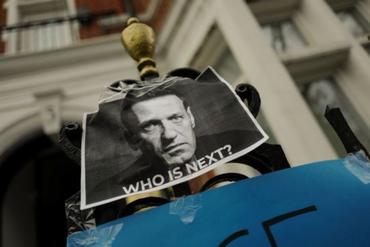 В Росії це може бути востаннє: журналіст зробив цікаве припущення щодо похорону Навального (GlavPost)