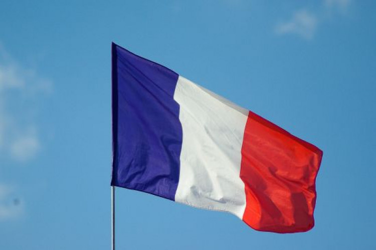 У Франції оголосили в країні надзвичайну ситуацію: що сталося (GlavPost)