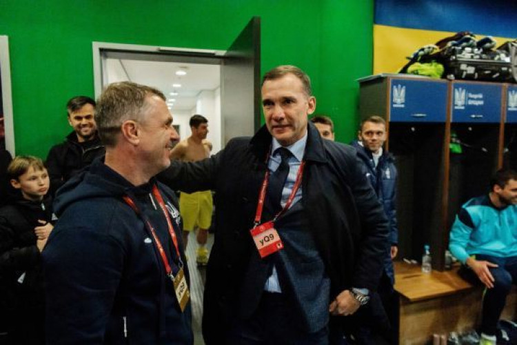 Андрій Шевченко в роздягальні зворушливо привітав збірну України з виходом на Євро-2024 (GlavPost)