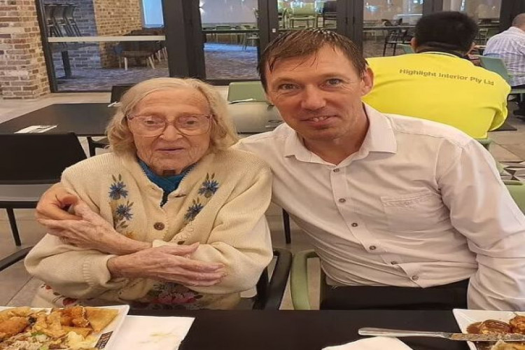 48-річний адвокат втратив свою 104-річну кохану: вона була вдовою його дідуся (фото) (GlavPost)