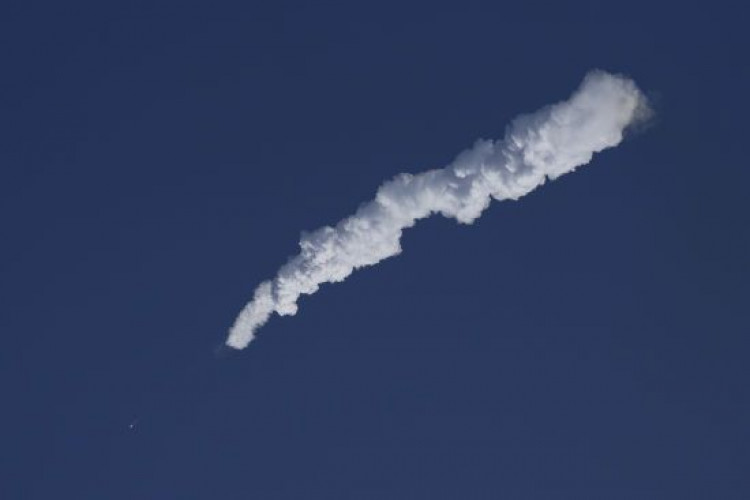 Російський літак скинув ракету X-59 на Бєлгородську область (GlavPost)