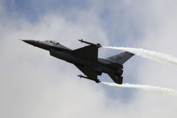 Українські пілоти у Франції розпочали підготовку до польотів на F-16 (GlavPost)