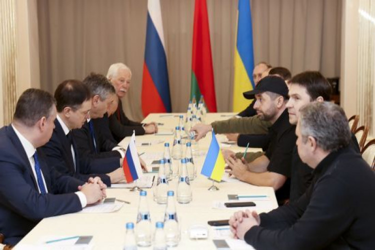 Переговори з РФ: чи був би мир, якби Україна погодилася на вимоги Росії навесні 2022-го (GlavPost)