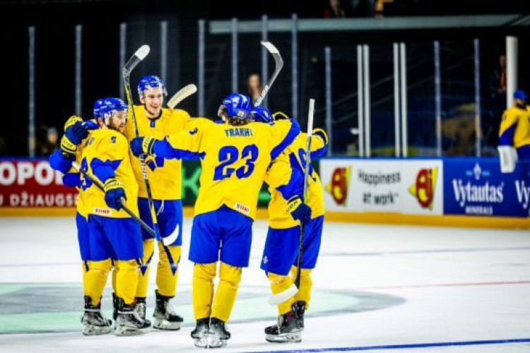 Закинули вісім "сухих" шайб: збірна України з хокею здобула розгромну перемогу на старті ЧС-2024 (GlavPost)