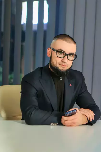 Євген Пуля про медицину майбутнього: "Ми лікуємо не хворобу, а цілісність організму" - 1